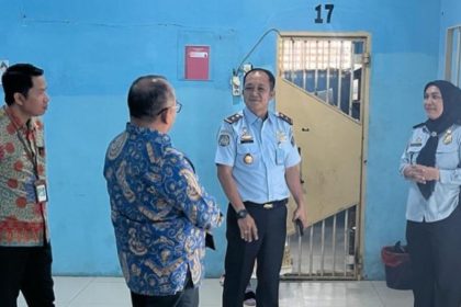 Kepala Rudenim Medan, Sarsaralos Sivakkar beserta jajaran menyambut kunjungan Kakanwil DJKN Sumut, Dodok Dwi Handoko.