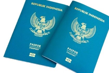 Paspor Republik Indonesia yang diterbitkan oleh Direktorat Jenderal Imigrasi.