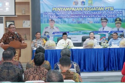 Kepala Kantor Pertanahan Kota Administrasi Jakarta Utara, Taufik Suroso Wibowo menyampaikan hasil laporan kegiatan PTSL tahun 2023.