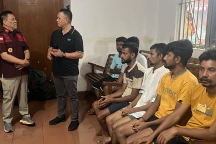 Para imigran gelap yang berhasil diamankan oleh petugas imigrasi di wilayah Sukabumi.