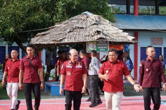 Kakanwil Kemenkumham Maluku, Hendro Tri Prasetyo berkunjung ke Lapas PIRU.