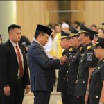 Menteri Hukum Supratman Andi Agtas melatik Haris Sukamto sebagai Kepala Kantor Wilayah Kementerian Hukum Jawa Timur. 