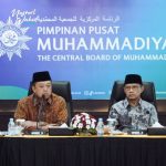 Menteri Agraria dan Tata Ruang/Kepala Badan Pertanahan Nasional (ATR/BPN) Nusron Wahid didampingi Ketua Umum Pimpinan Pusat Muhammadiyah, Haedar Nashir menjadi narasumber pada acara diskusi di Gedung Muhammadiyah Yogyakarta.