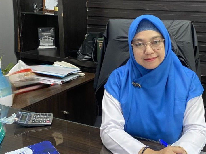 Kepala BPJS Kesehatan Cabang Surabaya Hernina Agustin Arifin