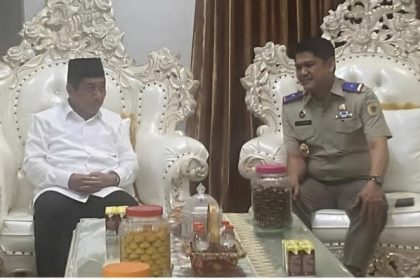 Kakanwil BPN Sulteng, M Tansrih bersama Kakanwil Kementerian Agama Provinsi Sulawesi Tengah.