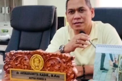 Ketua Komisi D DPRD Surabaya, dr Akmarawita Kadir, dari Partai Golkar