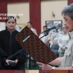 Kepala Kantor Pertanahan Surabaya I, Kartono Agustiyanto melantik dua PPAT di kantornya.