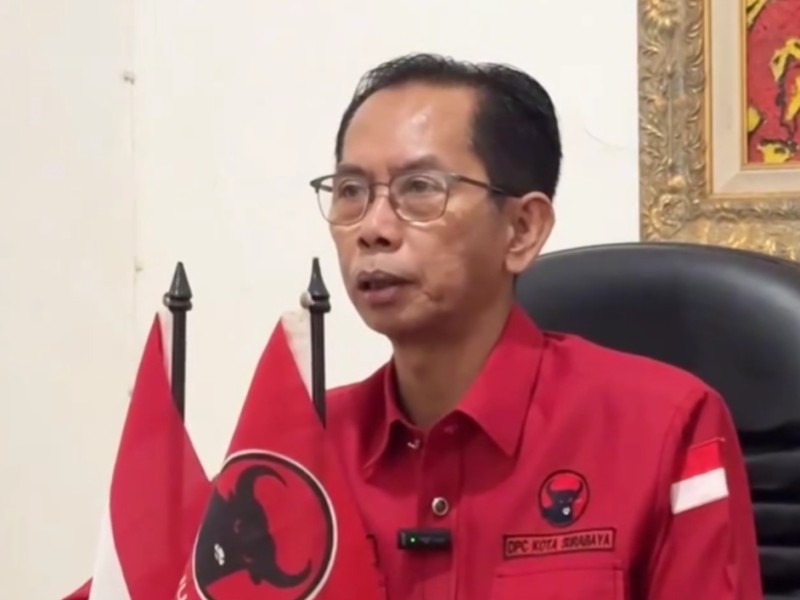 Ketua DPRD Surabaya, Adi Sutarwijono,