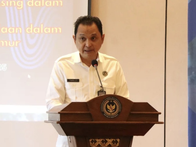 Kepala Kantor Wilayah Direktorat Jenderal Imigrasi DKI Jakarta, Pamuji Raharja, secara resmi membuka kegiatan Pembentukan dan Rapat Koordinasi Tim Pengawasan Orang Asing, Kamis, 22 Mei 2025.