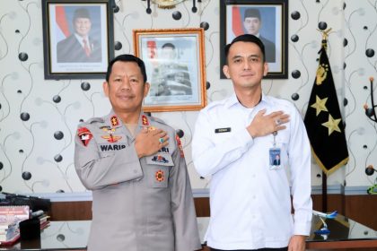Irjen Pol Drs Waris Agono, M.Si.