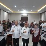 Tim Pengawasan Orang Asing (TIMPORA) Kabupaten Grobogan foto bersama dengan Kakanwil Ditjen Imigrasi Jawa Tengah, Is Edy Ekoputranto.