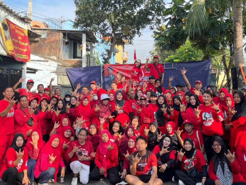Seluruh jajaran pengurus mulai dari tingkat Anak Ranting, Ranting hingga PAC Krembangan turut menyukseskan Senam Cinta Tanah Air (SICITA).