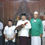 Kader PDIP Surabaya Achmad Hidayat hadir dalam pengajian di Pendopo Agung Eyang Sawunggaling Kampung Lidah Donowati.