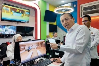 Dwi Budi Martono, meninjau salah satu inovasi dalam pelayanan pertanahan, yaitu Kantor Pertanahan Virtual.
