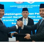 Pamuji Raharja, memimpin langsung prosesi Serah Terima Jabatan (Sertijab) Kepala Kantor Imigrasi Kelas I Khusus TPI Soekarno-Hatta, dari Johanes Fanny Satria Cahya Aprianto kepada Pelaksana Tugas (Plt) Galih Priya Kartika Perdhana,