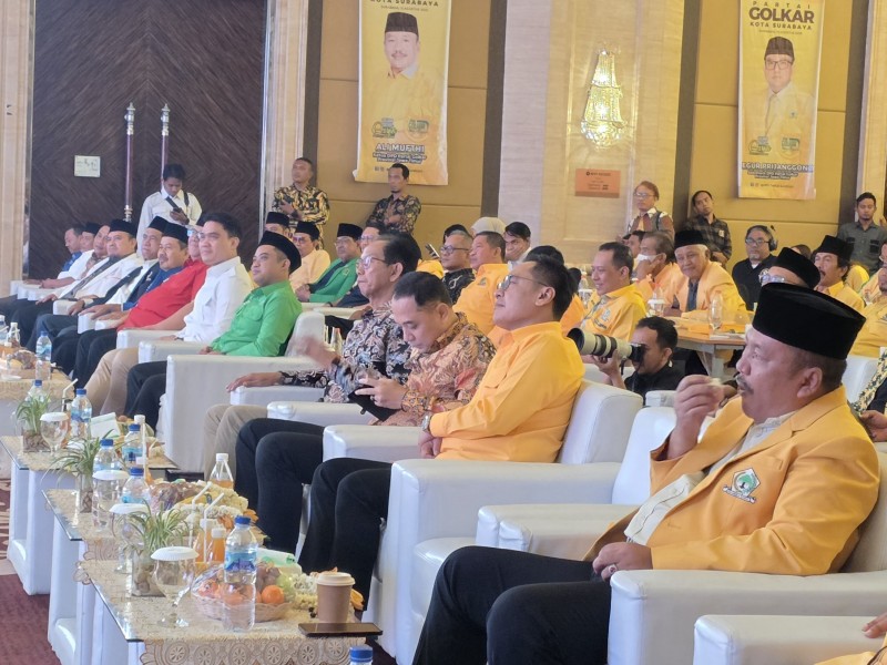 Wali Kota Surabaya Eri Cahyadi dan para Ketua Partai Politik Surabaya hadir dalam pembukaan Musda XI Golkar Surabaya.