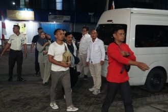 Petugas memgamankan tujuh orang calon PMI yang diduga hendak berangkat secara ilegal berhasil ditunda keberangkatannya.