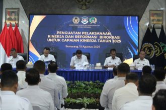 Suasana kegiatan penguatan pelaksanaan kinerja dan reformasi birokrasi.