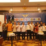 Tim Imigrasi Tanjung Perak melalui Seksi Intelijen dan Penindakan Keimigrasian (Inteldakim) berfoto bersama dengan stakeholder usai rapat koordinasi Timpora.
