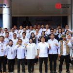 Kakanwil BPN Sulawesi Tengah, Muhammad Tansri foto bersama jajaran Kantor Pertanahan Morowali Utara.