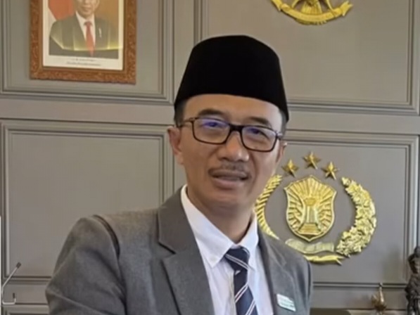 Kuasa hukum Helen, Syaiful Maarif, mengecam keras langkah HK yang dinilainya melanggar aturan hukum.