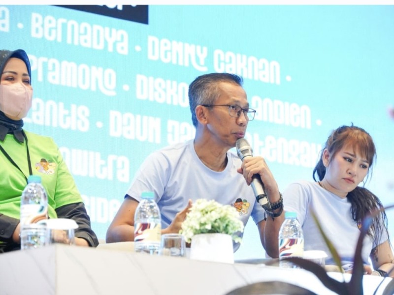 CEO Suara Surabaya Media, Verry Firmansyah, memberikan keterangan pers terkait Jazz Traffic.