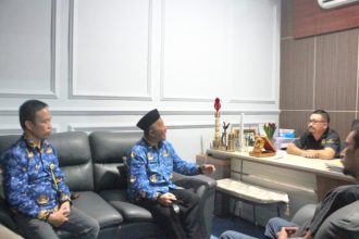 Kepala Kantor Pertanahan Konawe Utara, Agus Rahmanto melakuka kunjungan resmi dengan Ketua DPRD
