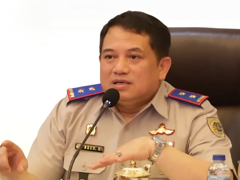 Kepala Kanwil BPN Jatim, Asep Heri, memimpin kegiatan rapat pembentukan tim
