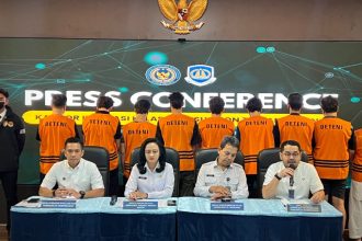 Kakanwil Ditjen Imigrasi Provinsi Banten.membeberkan soal penangkapan WNA di wilayah Tangerang yang diduga melanggar keimigrasian.