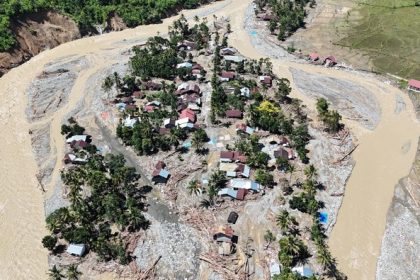 Dampak kerusakan pascabanjir bandang di Nagan Raya, Aceh.