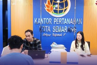 Suasana pelayanan di Kantor Pertanahan Semarang selama libur Lebaran Idulfitri dan Hari Raya Nyepi kemarin.