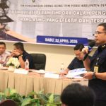 Suasana kegiatan rapat koordinasi Tim Pengawasan Orang Asing (Timpora) di wilayah Kabupaten Demak.