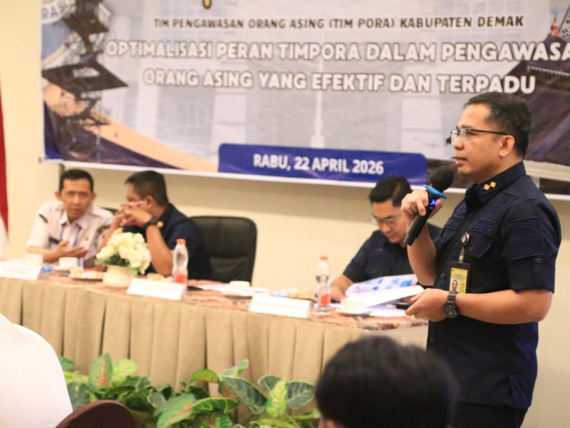 Suasana kegiatan rapat koordinasi Tim Pengawasan Orang Asing (Timpora) di wilayah Kabupaten Demak.