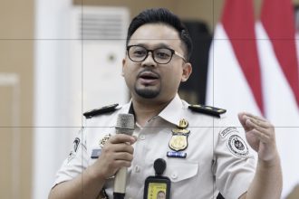 Kepala Bidang Tempat Pemeriksaan Imigrasi, Kholilur Rohman.