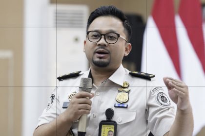 Kepala Bidang Tempat Pemeriksaan Imigrasi, Kholilur Rohman.