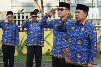 Kepala Kantor Pertanahan Kabupaten Jombang, Wawas Setiawan, memimpin upacara Kebangkitan Bangsa.
