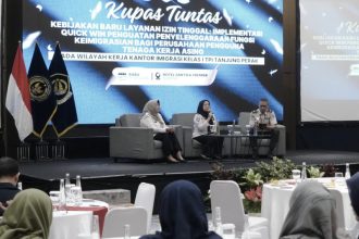 Kegiatan sosialisasi izin tinggal yang digelar Kantor Imigrasi Kelas I TPI Tanjung Perak.