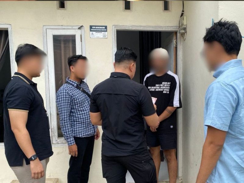 Warga Negara Asing (WNA) asal Palestina berinisial K.I.A.E. diamankan petugas imigrasi di sebuah perumahan di wilayah kerja.