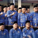 Jajaran BPN Jatim berfoto bersama usai kegiatan upacara di Kantor Wilayah BPN Jatim.